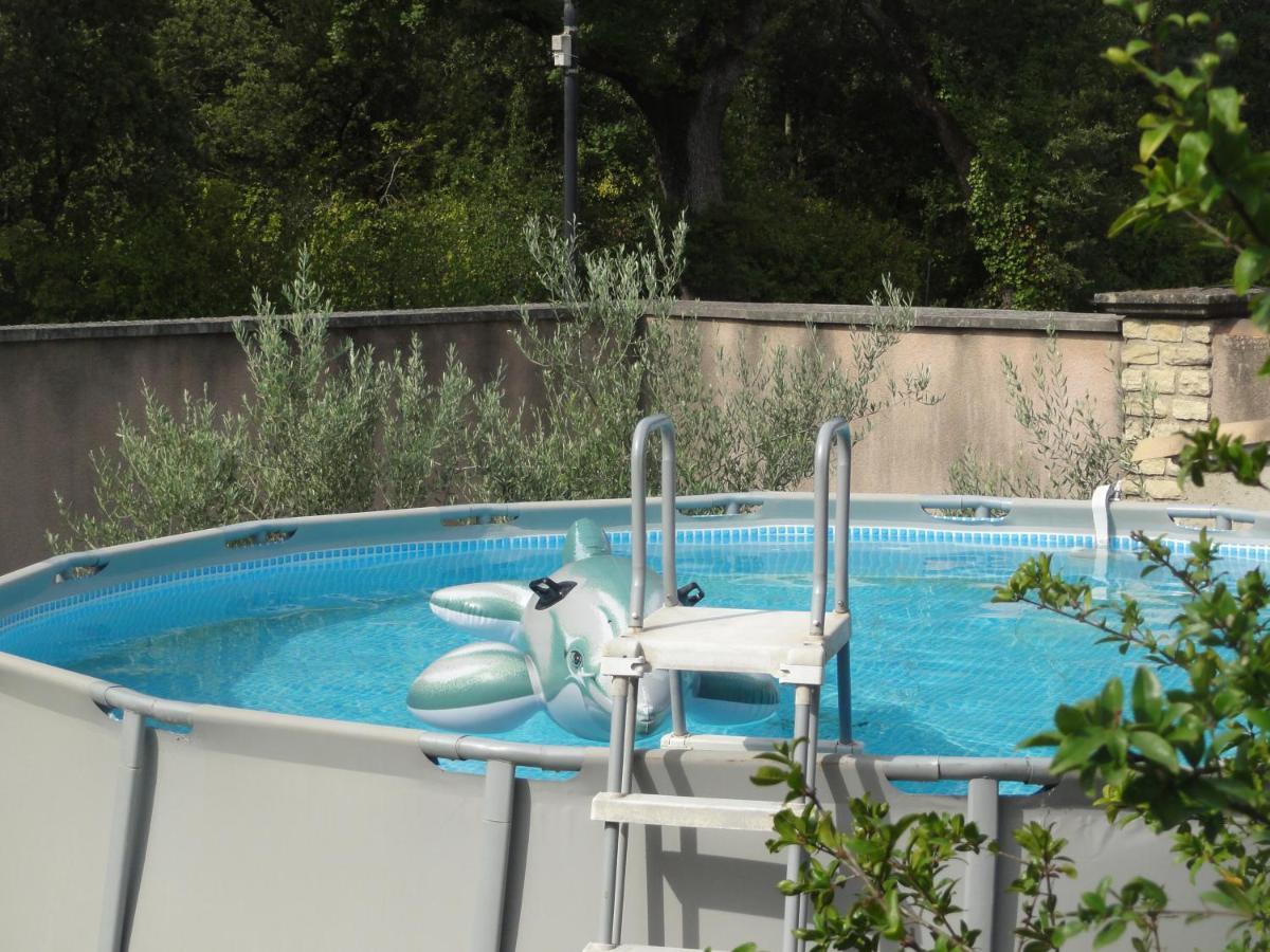 Gite Le Bagnol Un Coin De Paradis Maubec  Exteriör bild